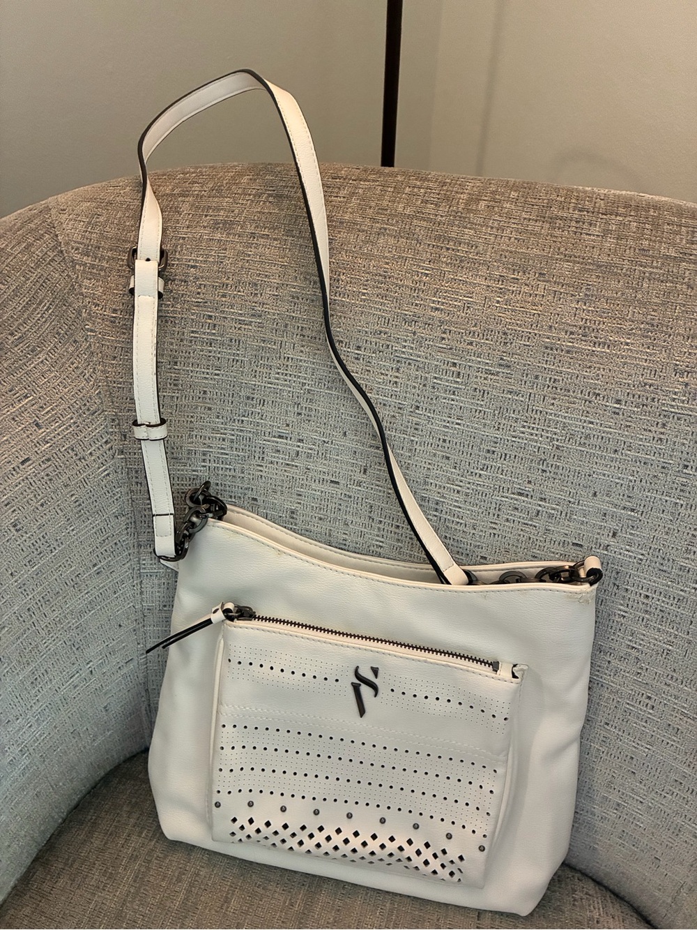 Simply Vera Vera Wang White Perforated Shoulder Bag